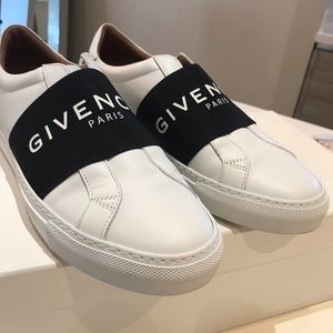Givenchy Urban Logo Band Leather Sneakers Size 40